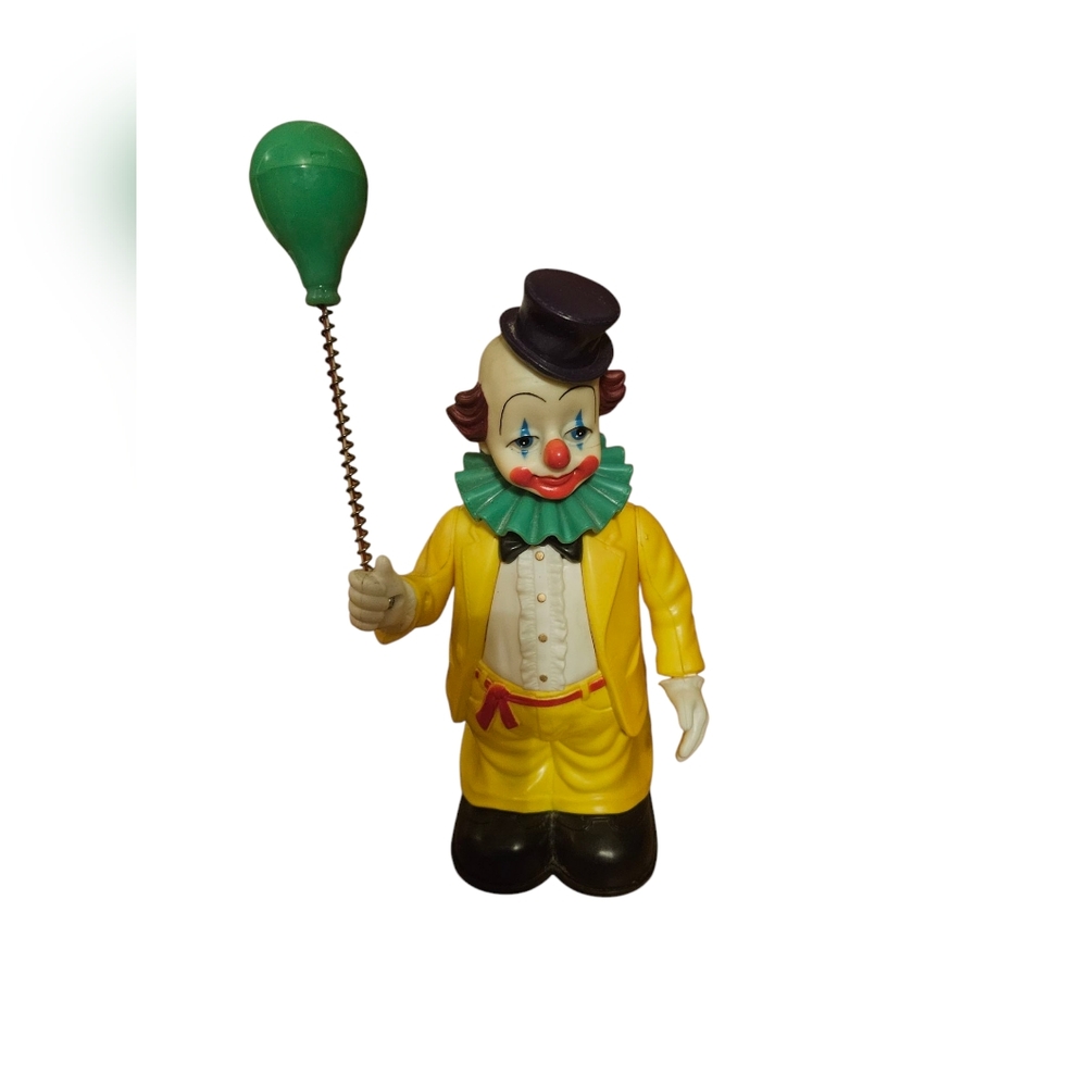 Vintage Circus Performer Action Figure in Yellow and Green. #0065